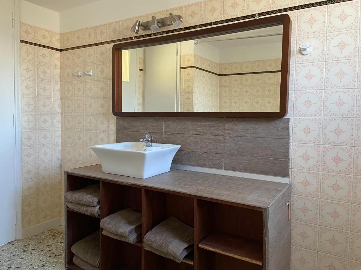 Athens Riviera: 2 Bed / 3' Walk From The Beach Agia Marina  Екстер'єр фото