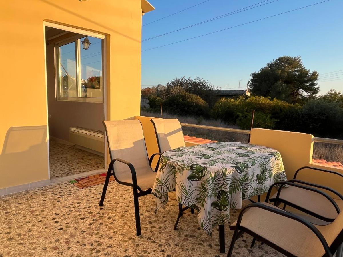 Athens Riviera: 2 Bed / 3' Walk From The Beach Agia Marina  Екстер'єр фото