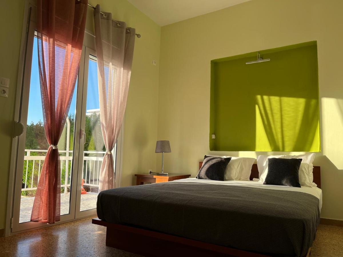 Athens Riviera: 2 Bed / 3' Walk From The Beach Agia Marina  Екстер'єр фото