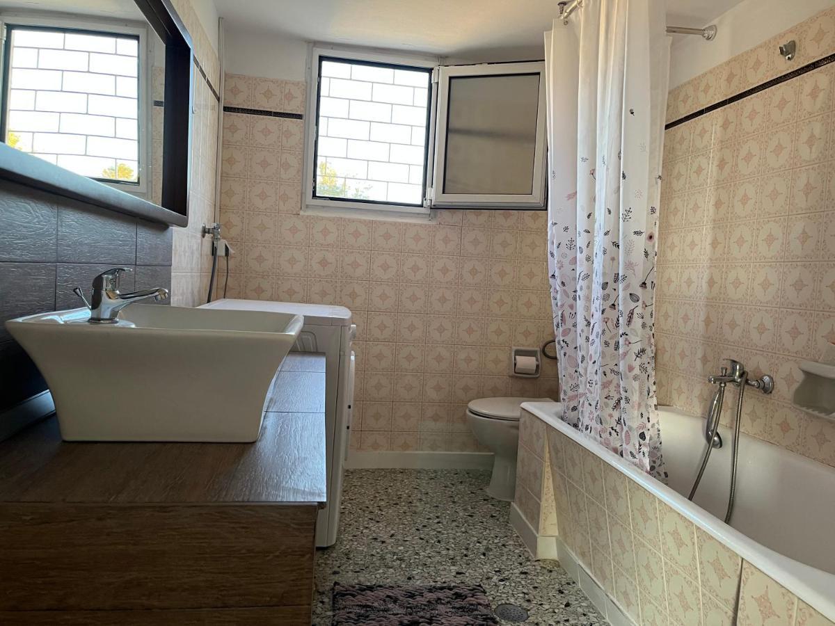 Athens Riviera: 2 Bed / 3' Walk From The Beach Agia Marina  Екстер'єр фото